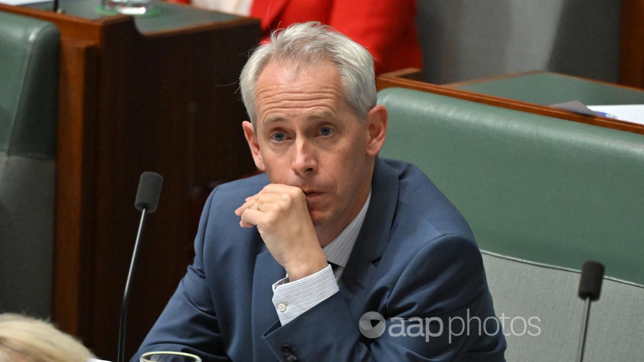 Andrew Giles sits in the House of Representatives.